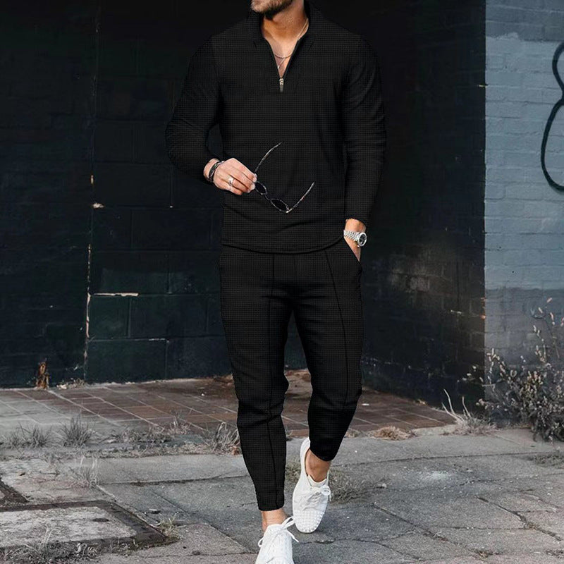 Elegant and sporty men's leisure outfit with modern high collar and zipper Lune London