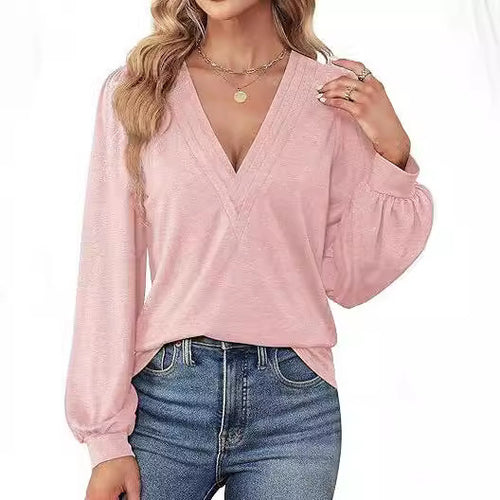 Elegant women's top with V neckline and puff sleeves Amarae