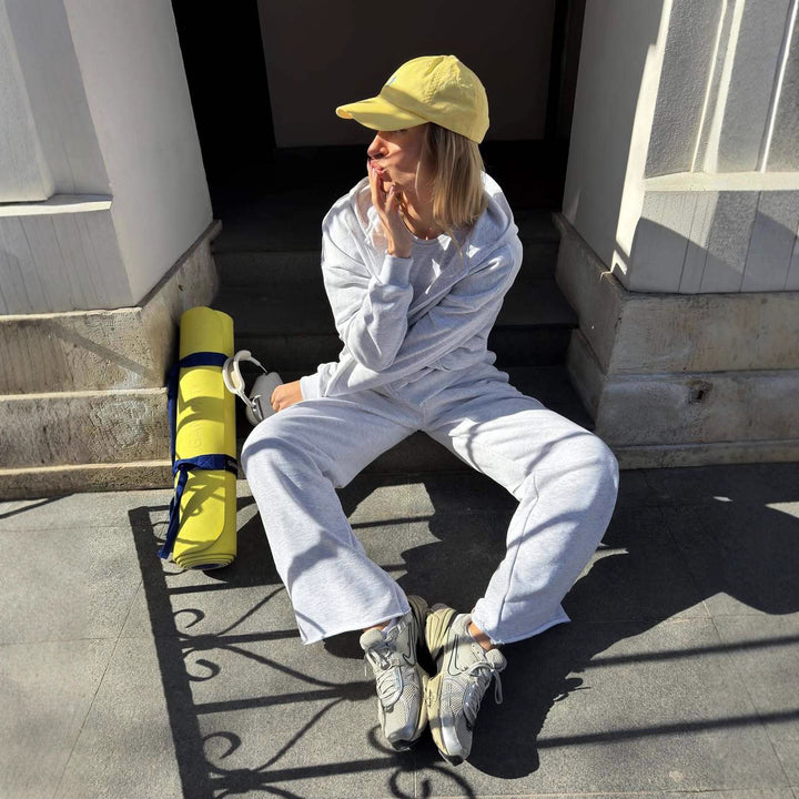 Comfortable fleece jogger set for women with hood and side pockets Lune London