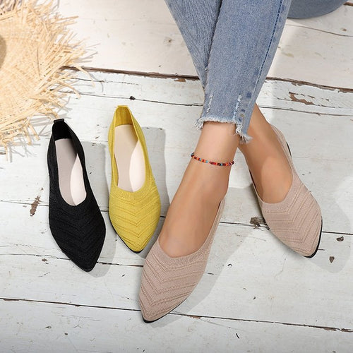 Women Elegant Lace Ballet Flats with Fashionable Knitted Design Amarae
