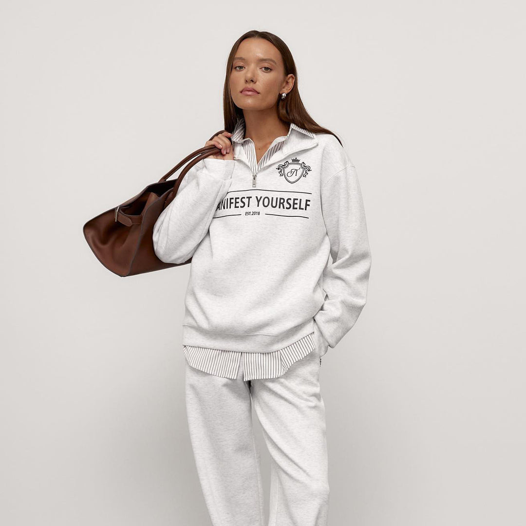 Fashionable women's sweatshirt with high collar and creative print Amarae