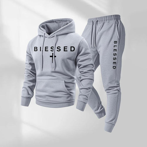 Women’s sweatshirt and jogger set with modern lettering and practical pockets Amarae