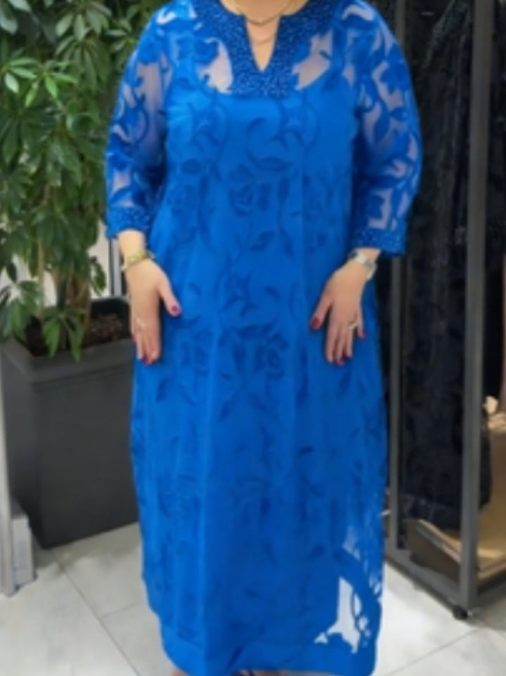 Robe maxi élégante pour femme en voile avec des embellissements en dentelle Chic & Stil