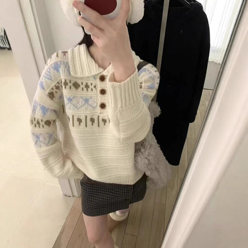 Ladies chunky knit sweater with a love pattern and a romantic collar Amarae