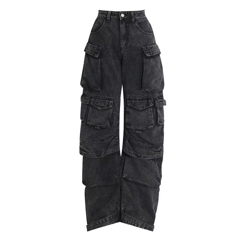 Women’s Loose-Fitting Cargo Jeans with Multiple Pockets and A Relaxed Fit Lune London