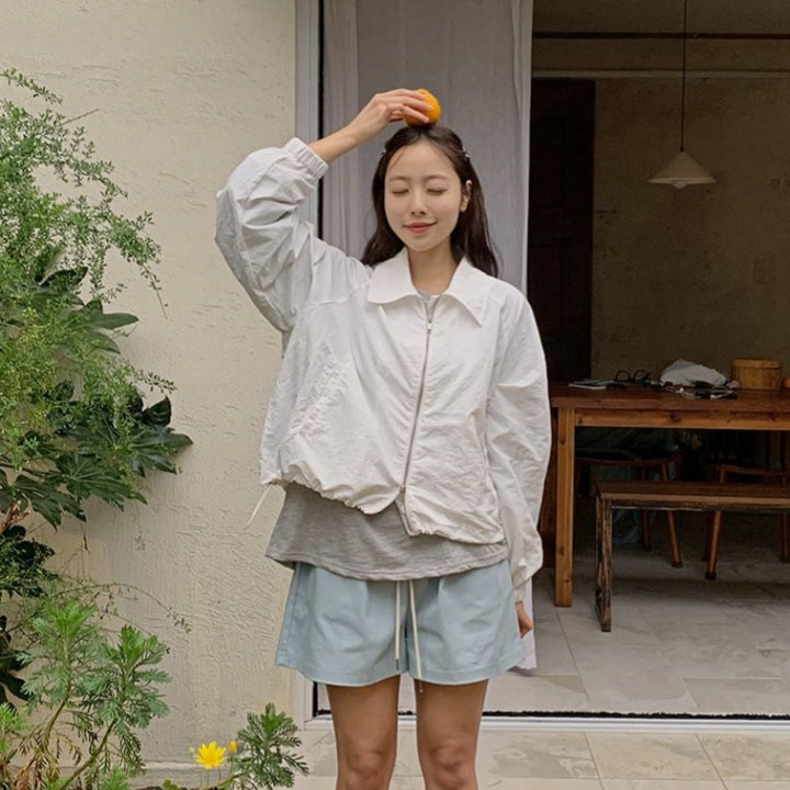 Veste de transition légère pour femmes avec fermeture éclair discrète Chic & Stil