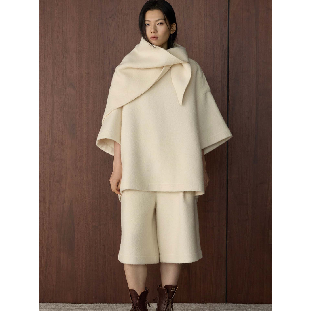 Women's cape poncho made of wool blend with overlapping loop collar Amarae