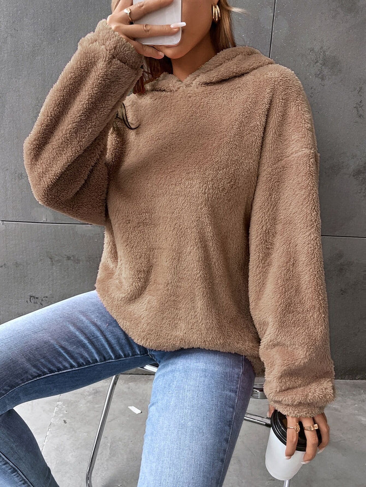 Ladies Cozy Hoodie with Peter Pan Collar Lune London