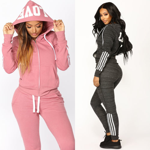 Women’s fleece sports outfit with contrasting stripes Amarae