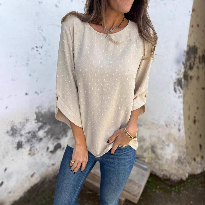 Women Casual top with a feminine structure and flared sleeves Lune London