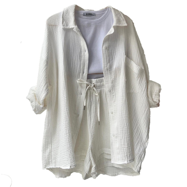 Women Casual Comfort Set Made of Shorts and Oversized Shirt Lune London