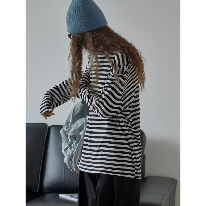 Women's rolled fine-knit beanie with soft lining Amarae