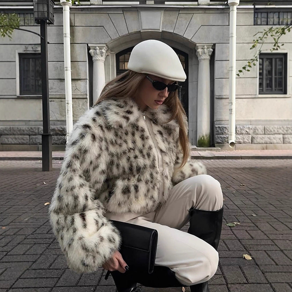 Women’s Short Bomber Jacket made of Faux Fur with Dalmatian Pattern and Stand-Up Collar Amarae