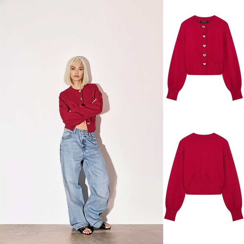 Cardigan élégant pour femmes avec des boutons en forme de cœur Chic & Stil