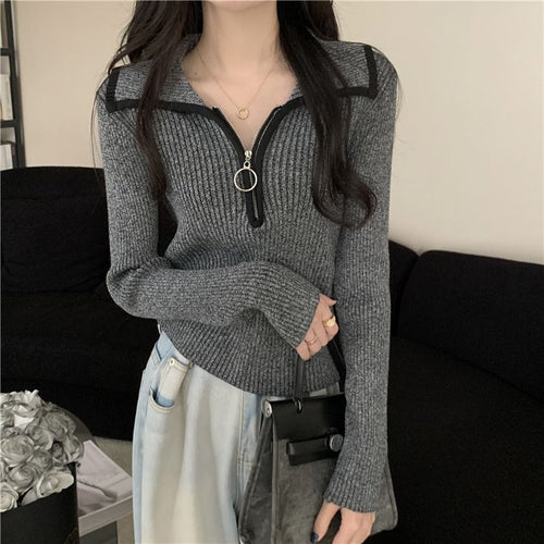 Pull à zip à la mode pour femmes avec structure côtelée Chic & Stil