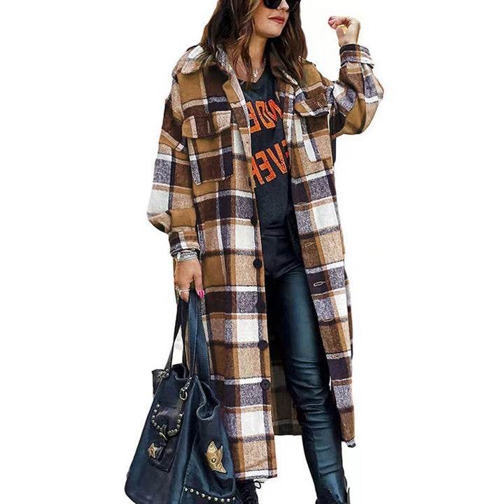 Ladies Long Sleeve Wool Coat with Plaid Pattern and Practical Pockets Lune London