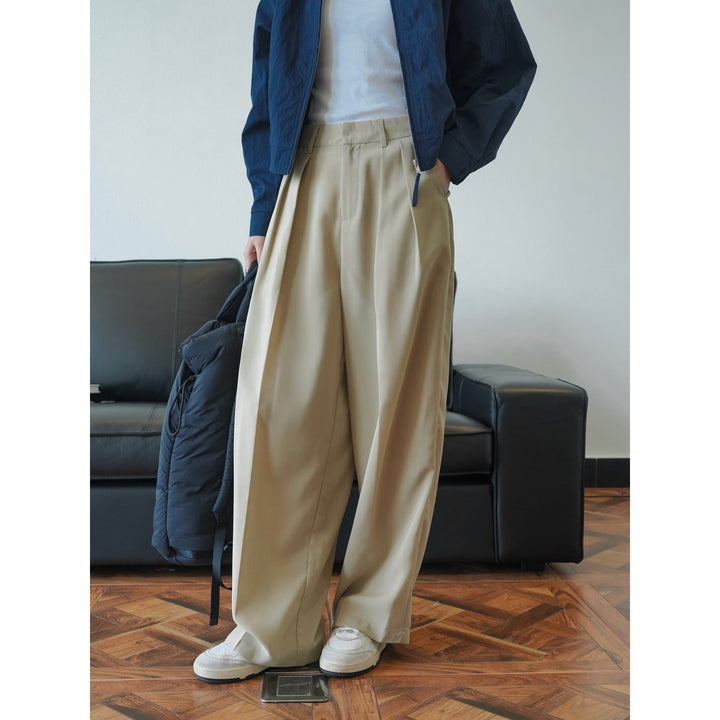 Women Elegant High-Waisted Pleated Trousers in Wide Culotte Style Amarae