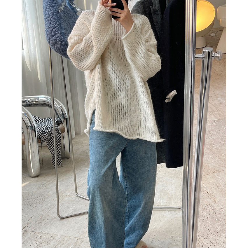 Ladies chunky knit oversized sweater with crew neck and extended hem Amarae