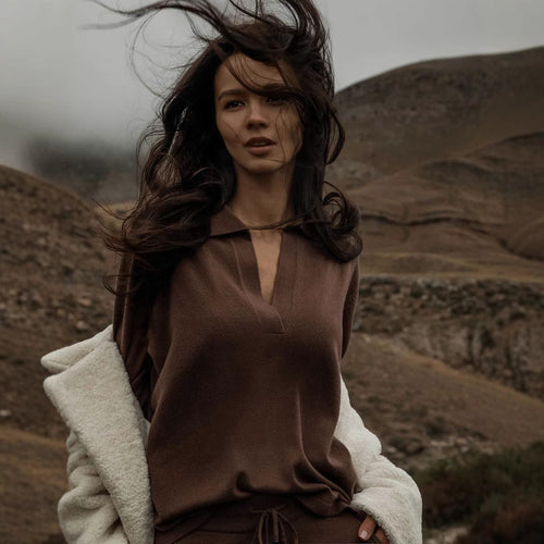 Casual sweater for women with V-neck and trendy details Amarae