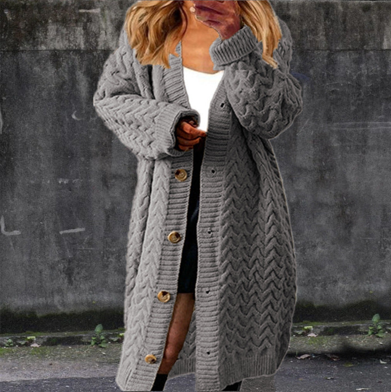 Women’s chunky knit cardigan with artistic braid pattern and elegant buttons Lune London