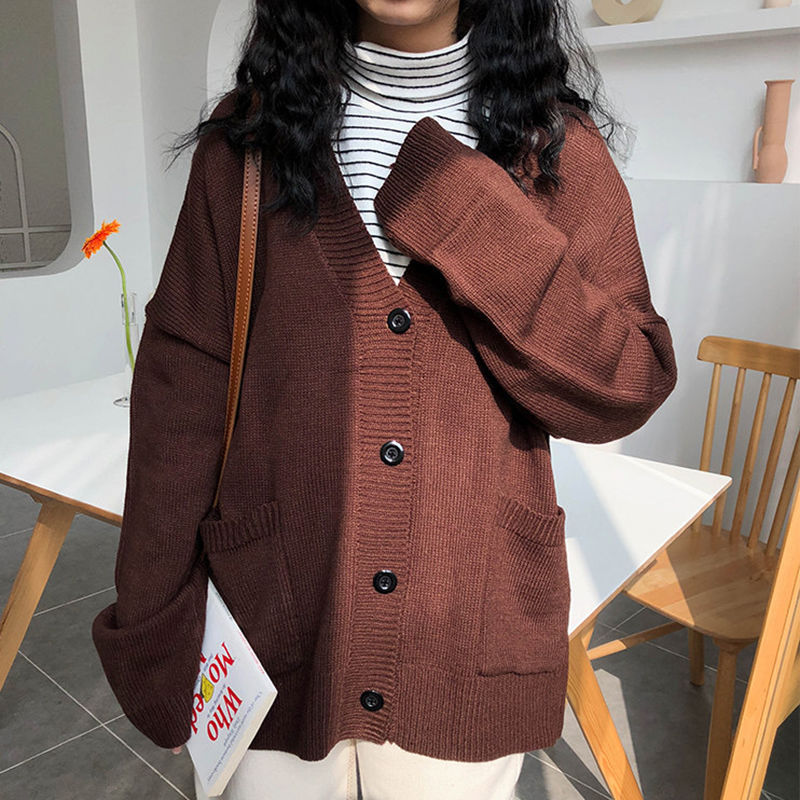 Cardigan confortable pour femmes avec une coupe décontractée et des épaules basses Chic & Stil