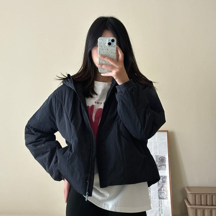 Women short cut light thermo hoodie jacket with oversized silhouette Amarae