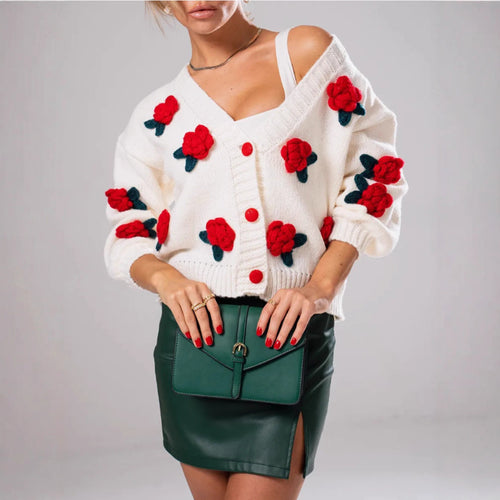 Ladies Cozy Wool Sweater with Floral Applications and Oversized Cut Amarae