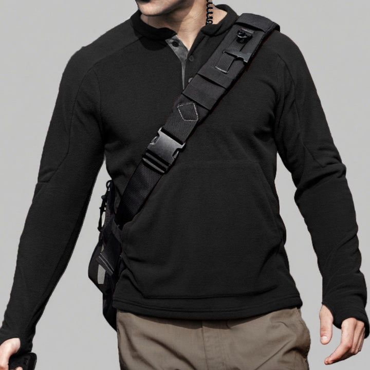 Cozy fleece sweater for men with button placket Lune London