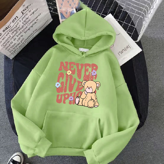Women's hoodie with motivational bear design Chic & Stil