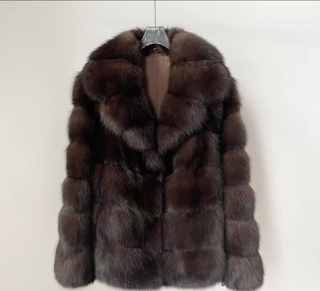 Ladies luxurious and warm faux fur jacket Lune London