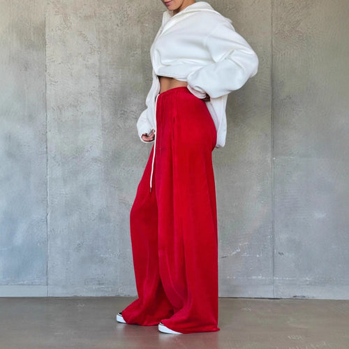 Wide velvet pants for women with elastic waist and practical side pockets Amarae