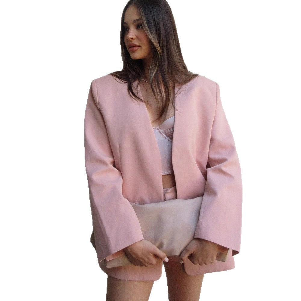 Women Oversized Blazer Set with High-Waist Shorts and Structured Shoulder Part Amarae