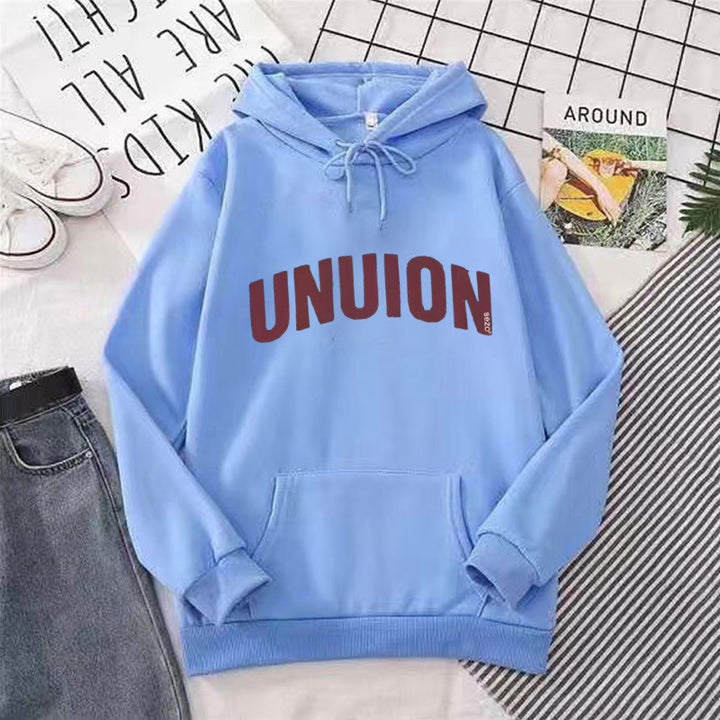 Women's hoodie with modern lettering Chic & Stil 1772612799