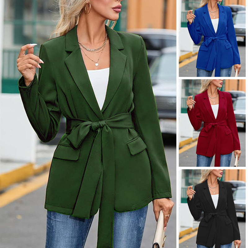 Elegant blazer for women with a belt at the waist and pockets Lune London