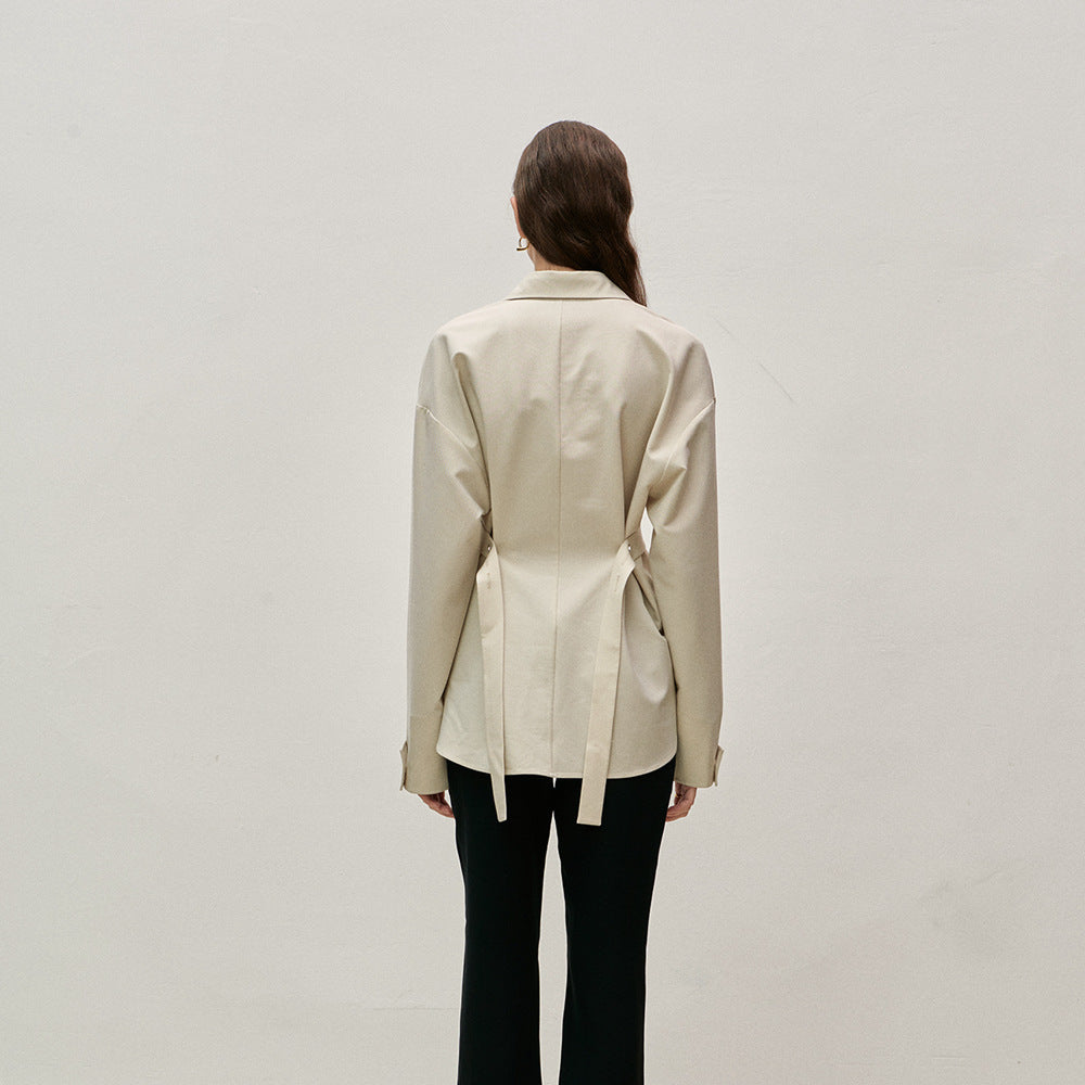 Trendy women's blouse with asymmetric cut and elegant waist Lune London