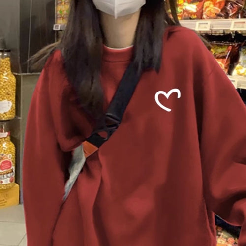 Women's Casual Oversized Sweater with Heart-shaped Design and Comfortable Materials