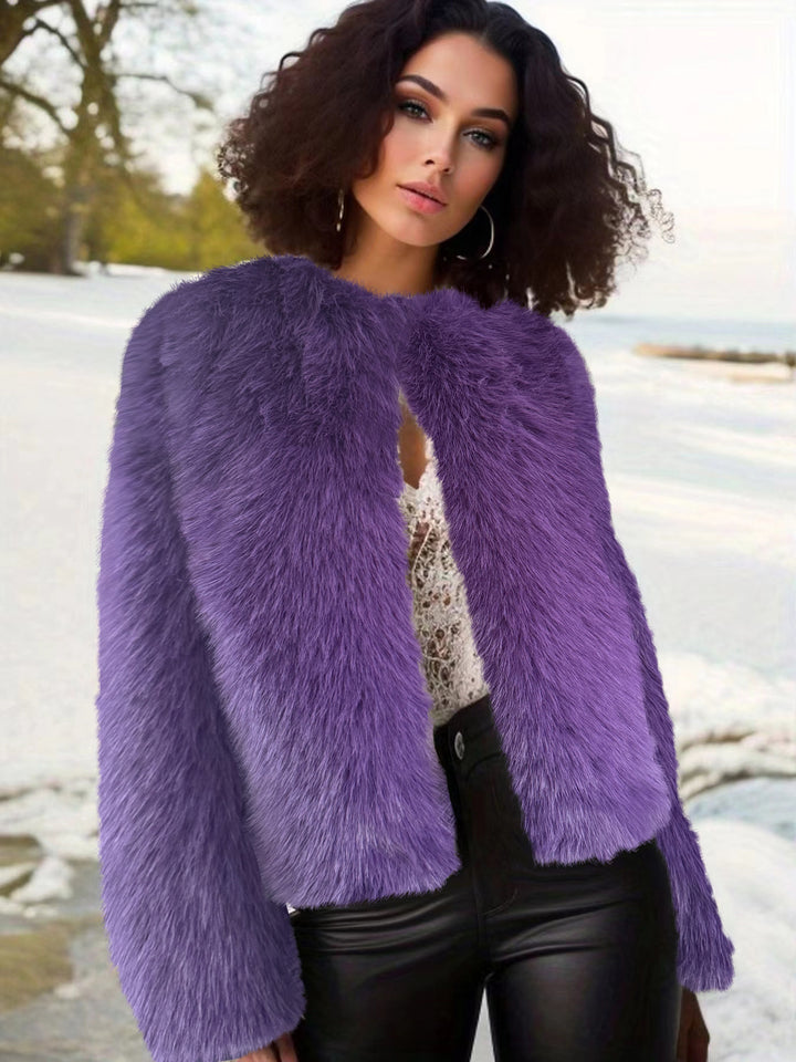 Women short cozy jacket with loose fit and chic elegant design