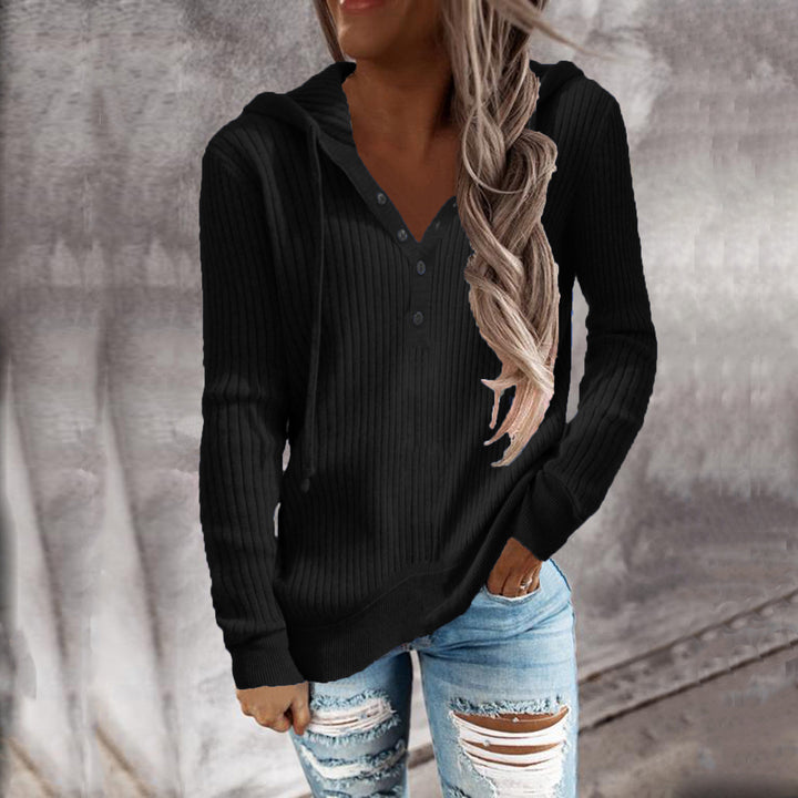 Women's hoodie with structured ribbed design and practical buttons Amarae
