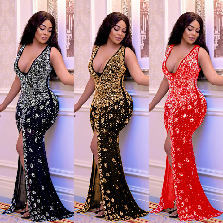Elegant evening dress for women with plunging neckline Lune London