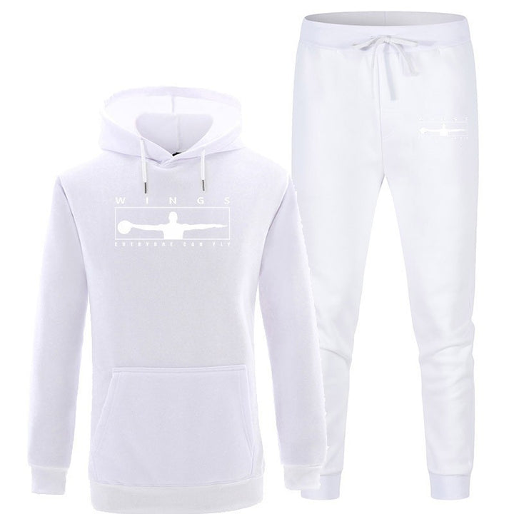 Women's jogging suit with modern logo and comfortable kangaroo pockets Chic & Stil