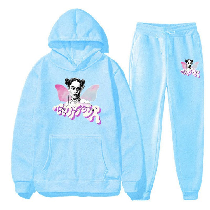 Women's sweatshirt and jogging pants set with creative graphic design Chic & Stil