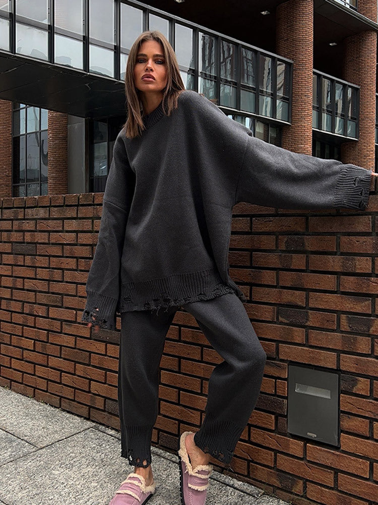 Women's Oversized Knit Set made of Fine Knit with Destroyed Hem, Wide Sweater and Casual Slip-On Pants Amarae