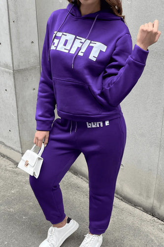 Women's jogging set with innovative logo design Amarae