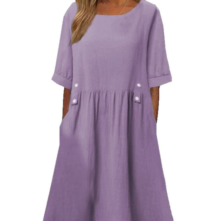 Simple women's summer dress with practical pockets and a casual cut Lune London