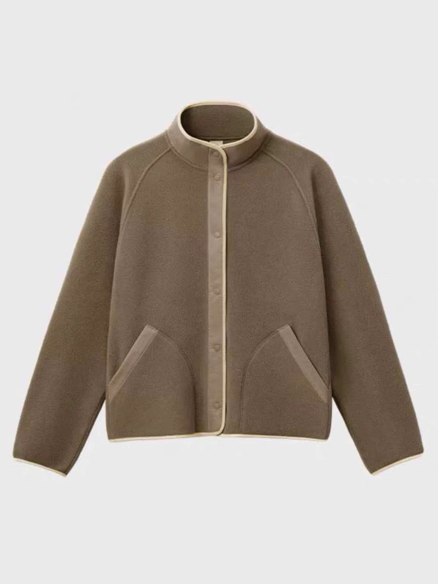 Veste en polaire confortable pour femmes avec col élastique et poches pratiques Chic & Stil