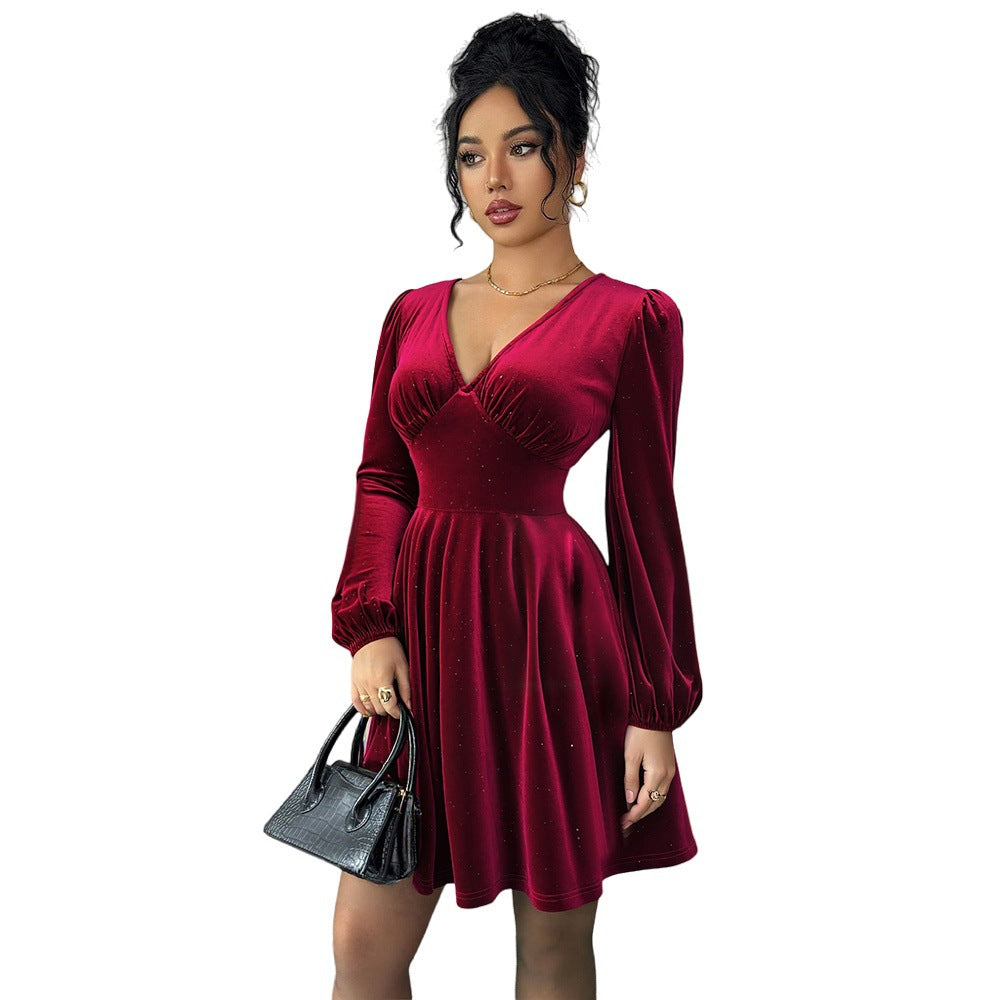 Robe à manches courtes pour femme avec des manches bouffantes élégantes et un décolleté en V Chic & Stil