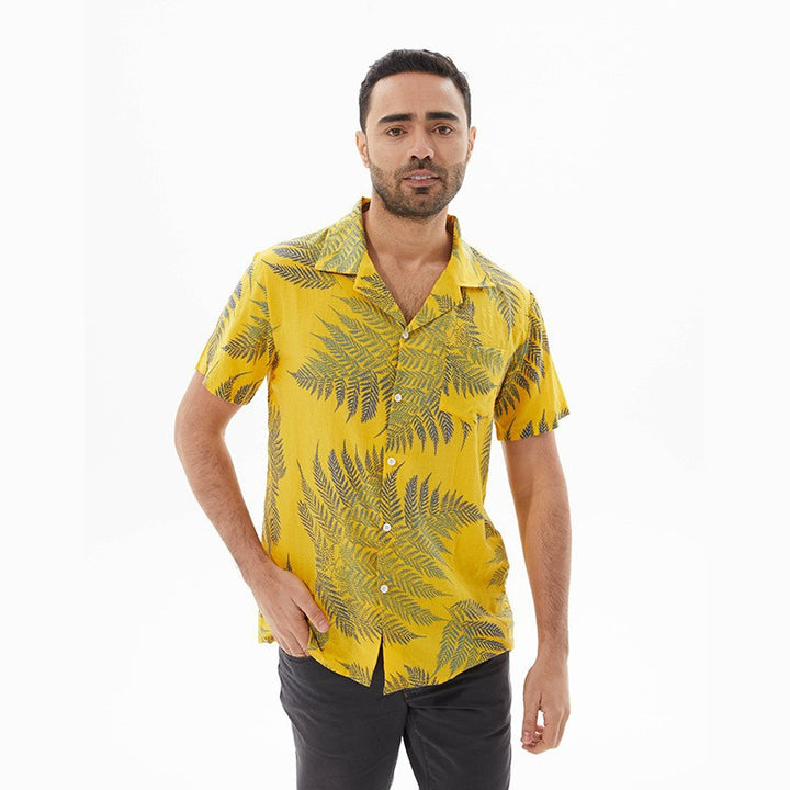 Short sleeve shirt for men with tropical leaf design Lune London