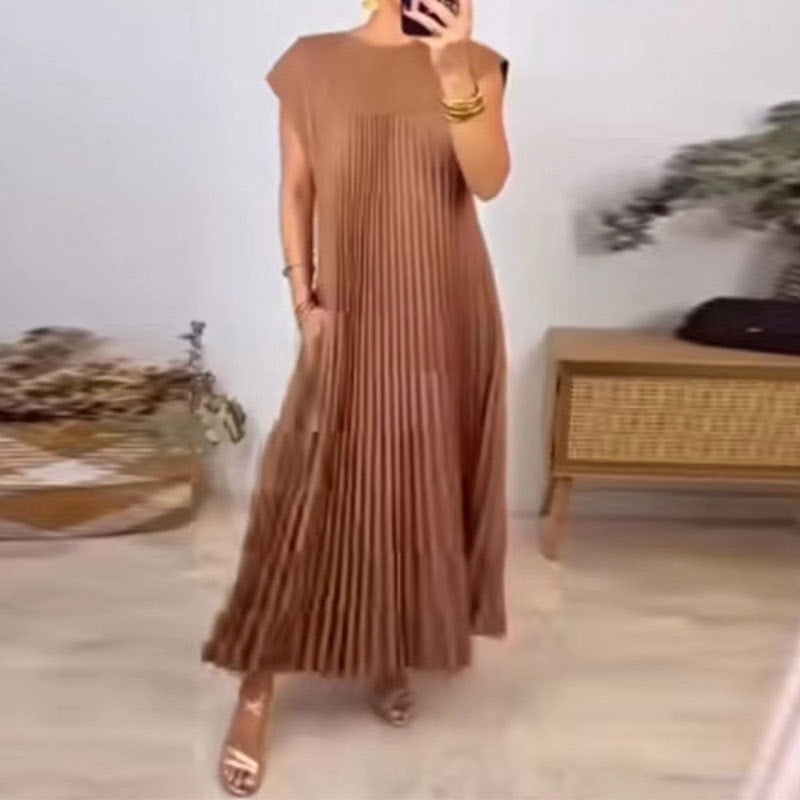 Robe maxi plissée élégante pour dames avec poches pratiques Chic & Stil