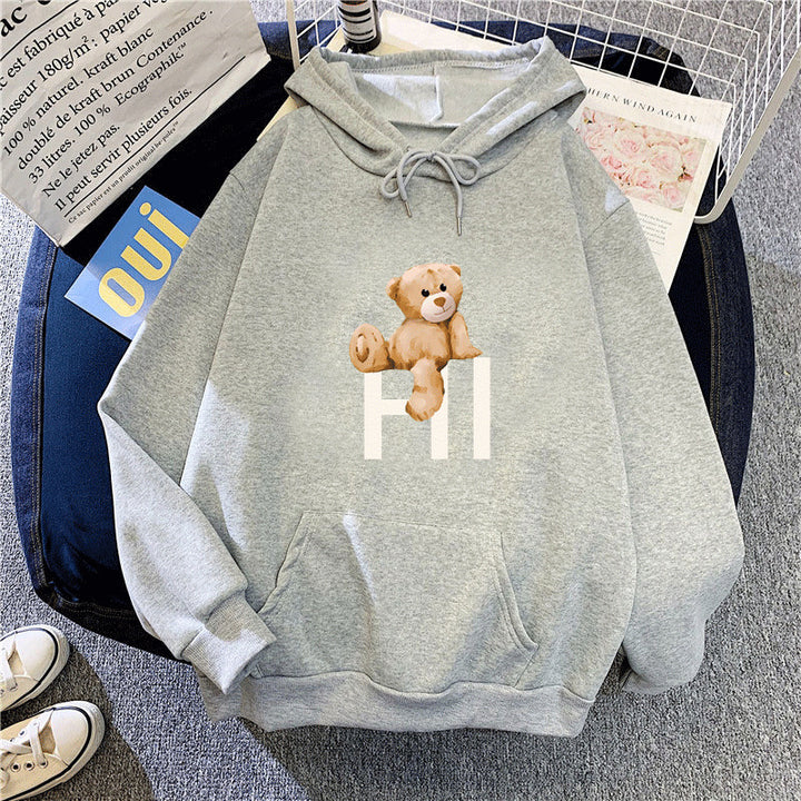 Women's hoodie with cute bear design Chic & Stil