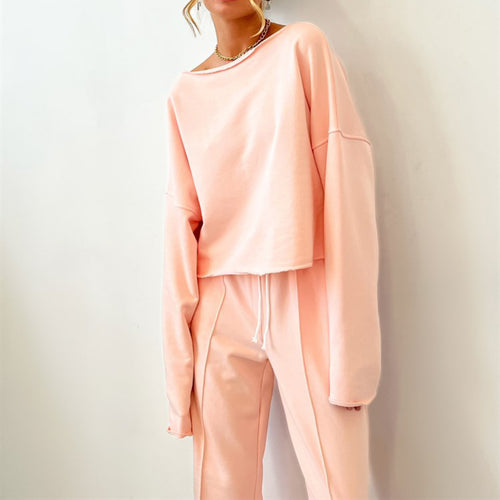 Amarae casual cropped sweatshirt and loose sweatpants set for women
